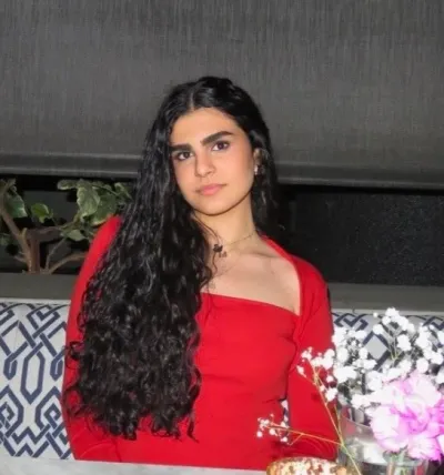 Elnaz Champiri